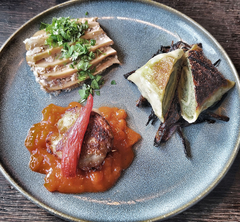 Maultasche, Hähnchen, Kräutersaitling