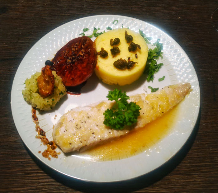 Scholle mit Sellerie und Kaffee